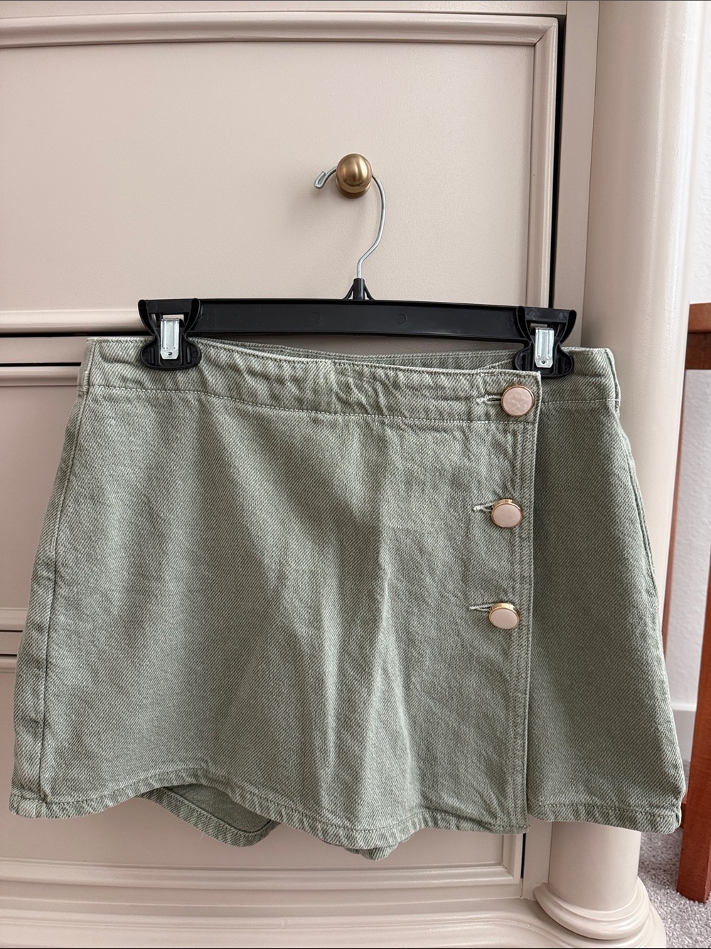 Zara Women’s Olive Green Button-Front Mini Skort Size Small